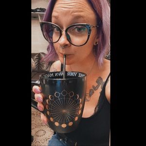 Meet your Posher, Kaitlin